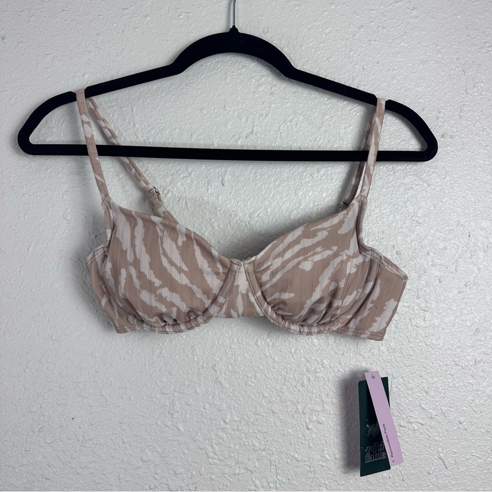 Wild Fable Zebra Print Bikini Top in Beige and White Size Small (4-6)